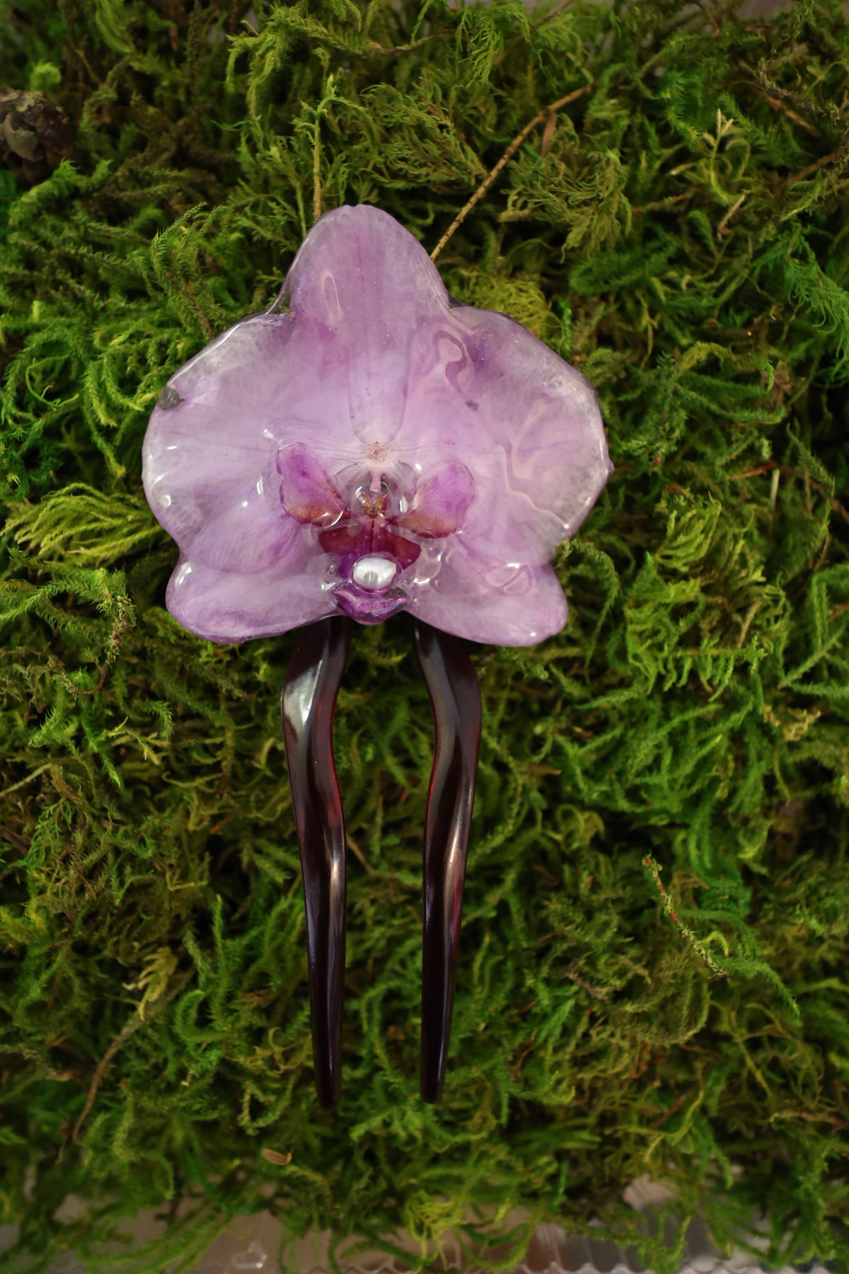 Motherly Orchid Hairpin