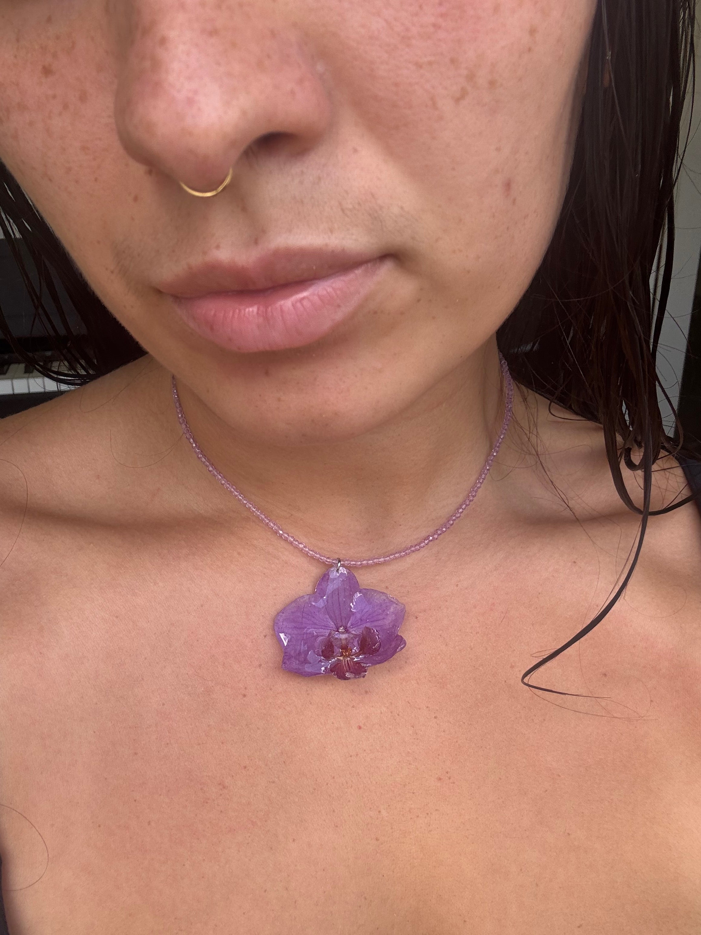 Mini orchid necklace